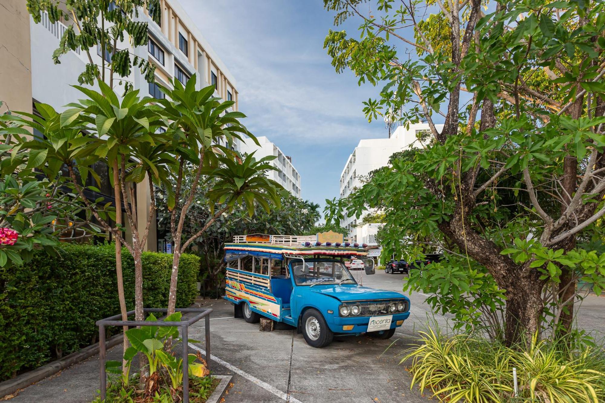 Recenta Phuket Suanluang Hotel Bagian luar foto